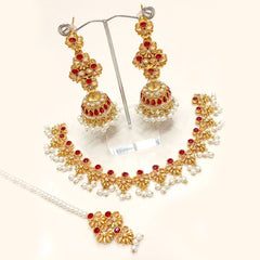 Kanthi Necklace Set