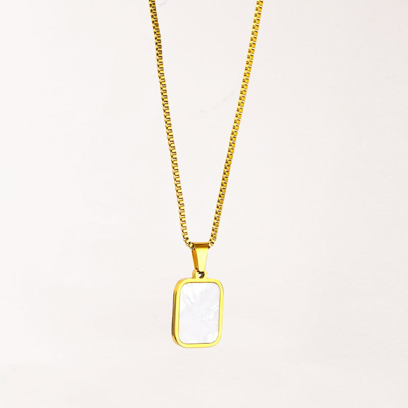 Gold Frame Box Chain Pendant Necklace