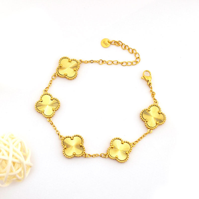 Golden Clover Luxe Bracelet