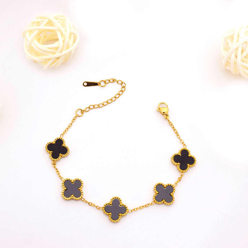 Beaded Clover Charm Bracelet